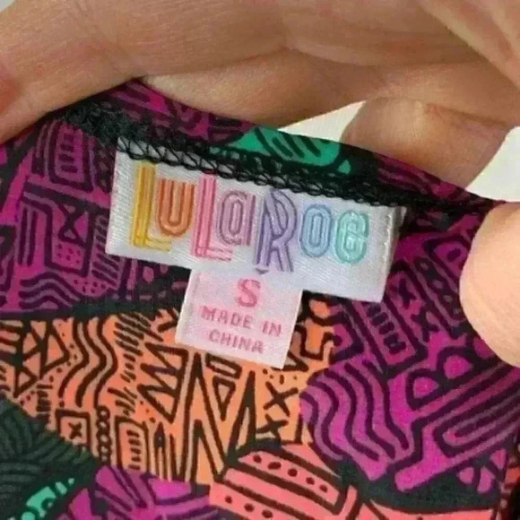 New Lularoe Joy Womens long vest duster size S 4-6 multicolored leaves - Picture 7 of 11